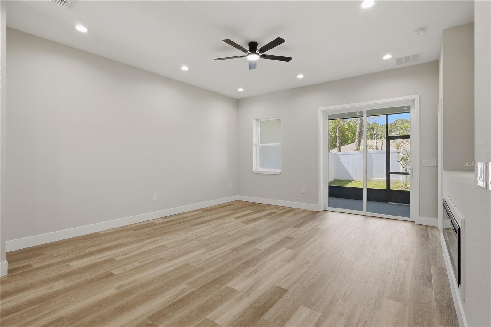 4 SLATOR COURT