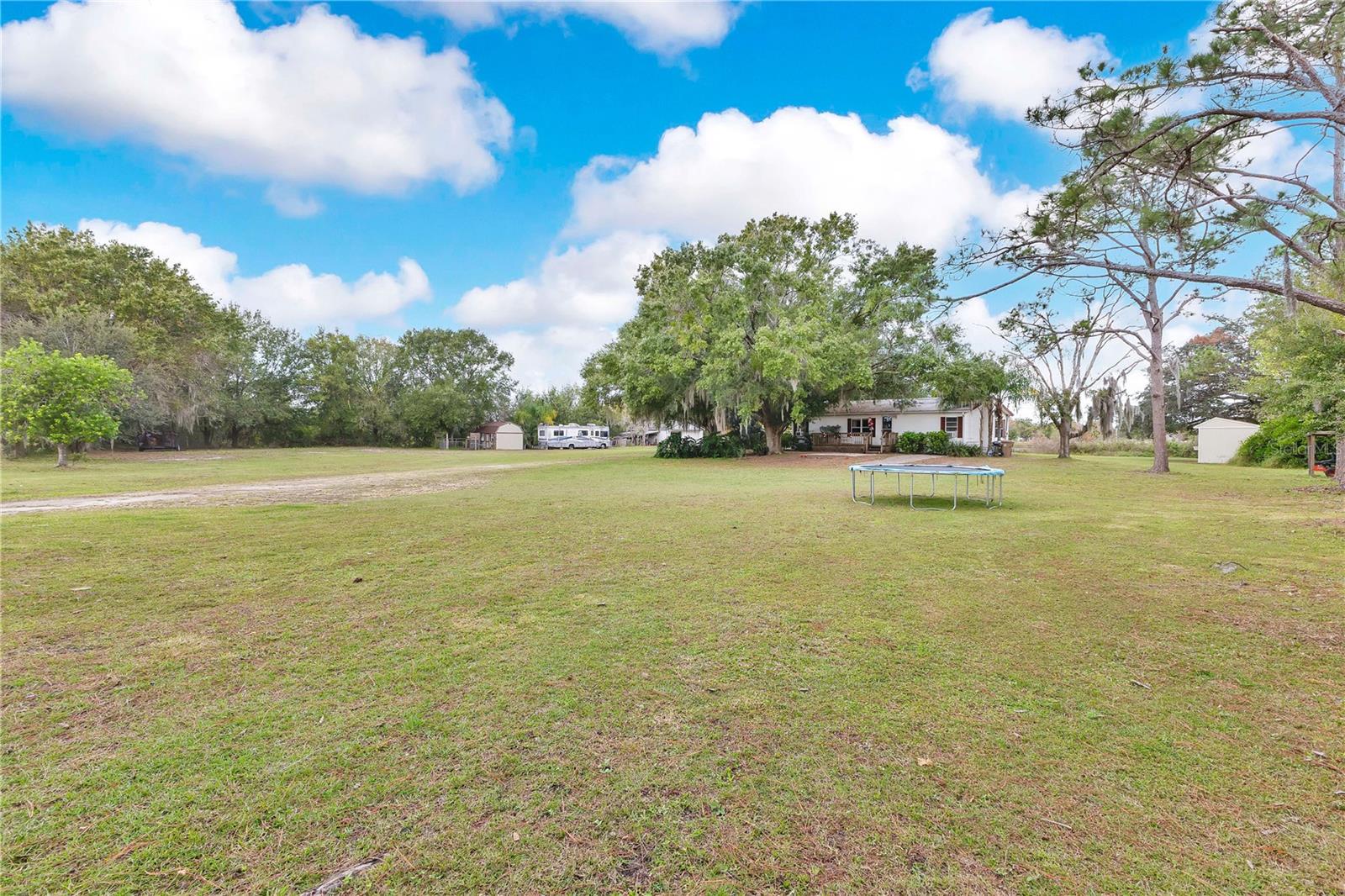 SOUTH SEMORAN FARMS UN 2 UNREC - Residential