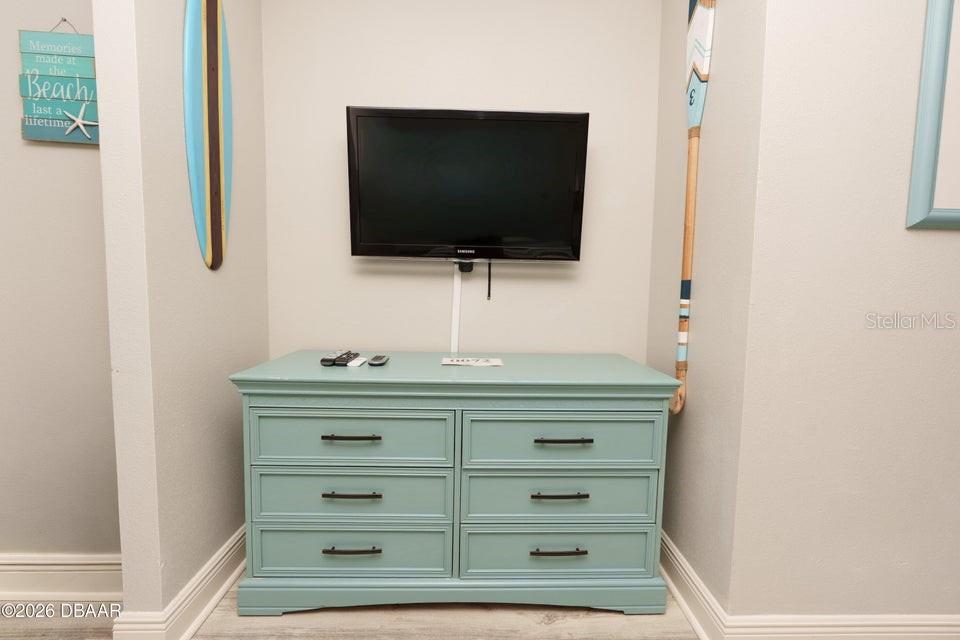 DAYTONA BEACH RESORT & CONF CENTER - Residential