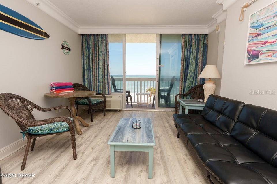 DAYTONA BEACH RESORT & CONF CENTER - Residential