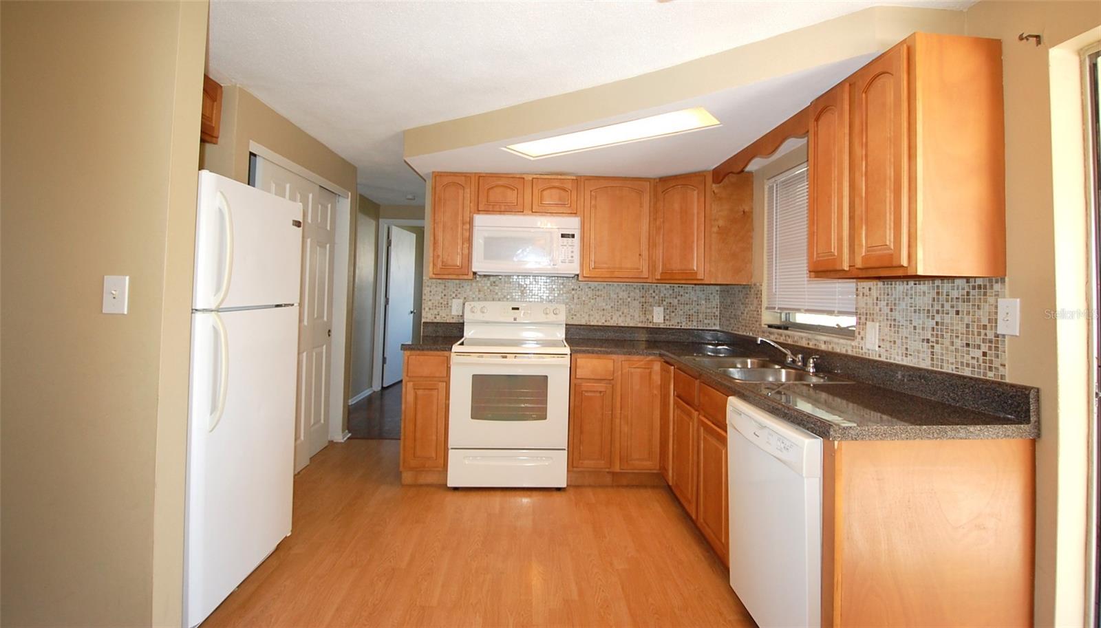 REGENCY PARK - Residential Lease