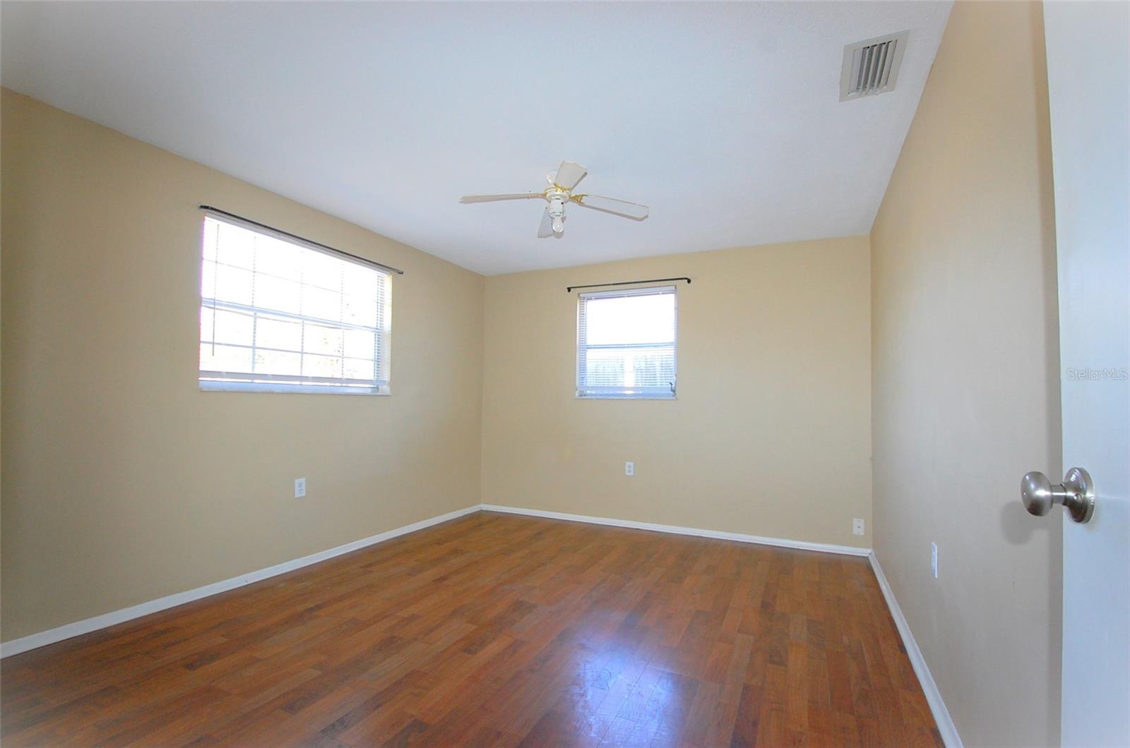 REGENCY PARK - Residential Lease