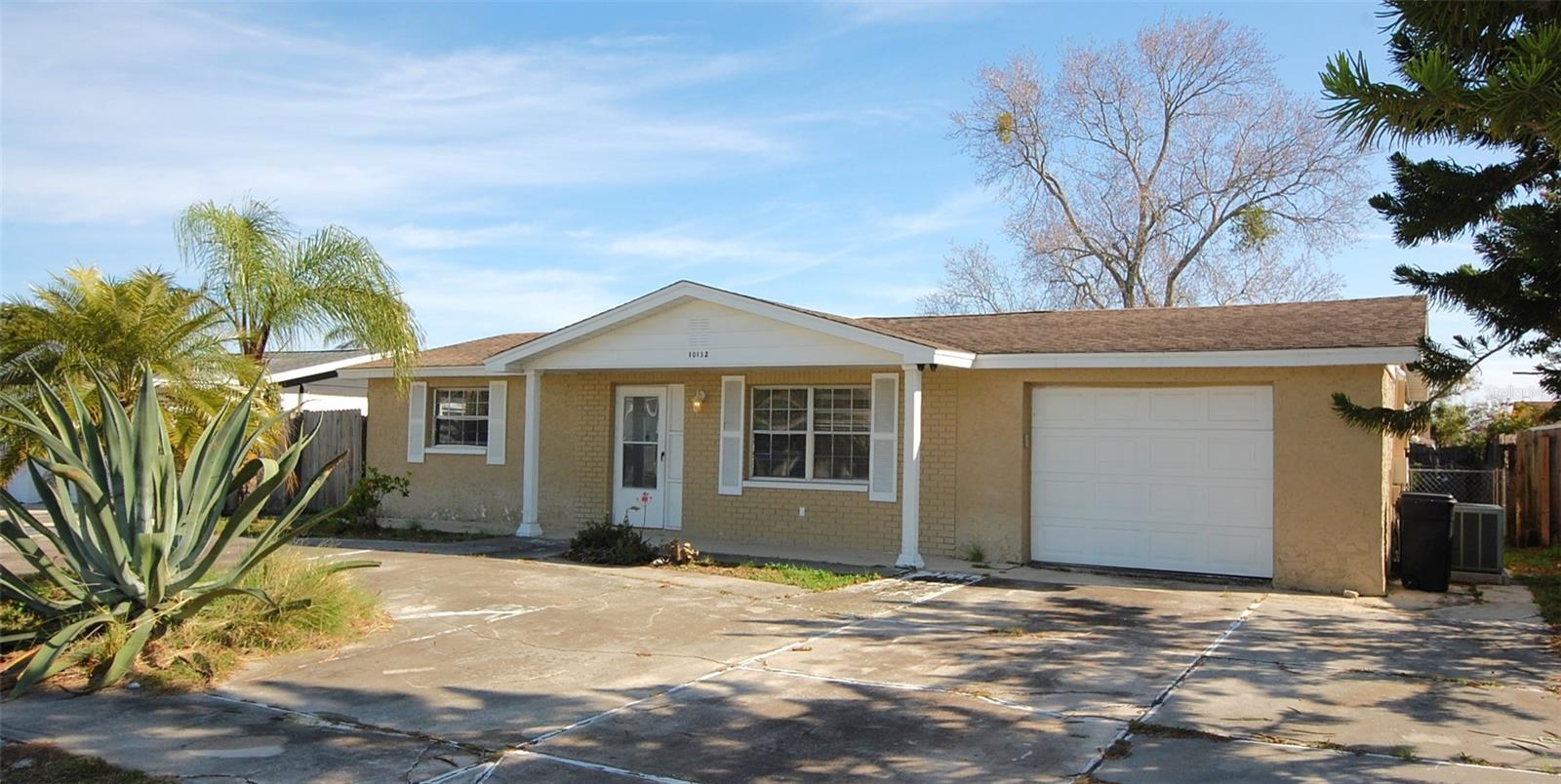 REGENCY PARK - Residential Lease