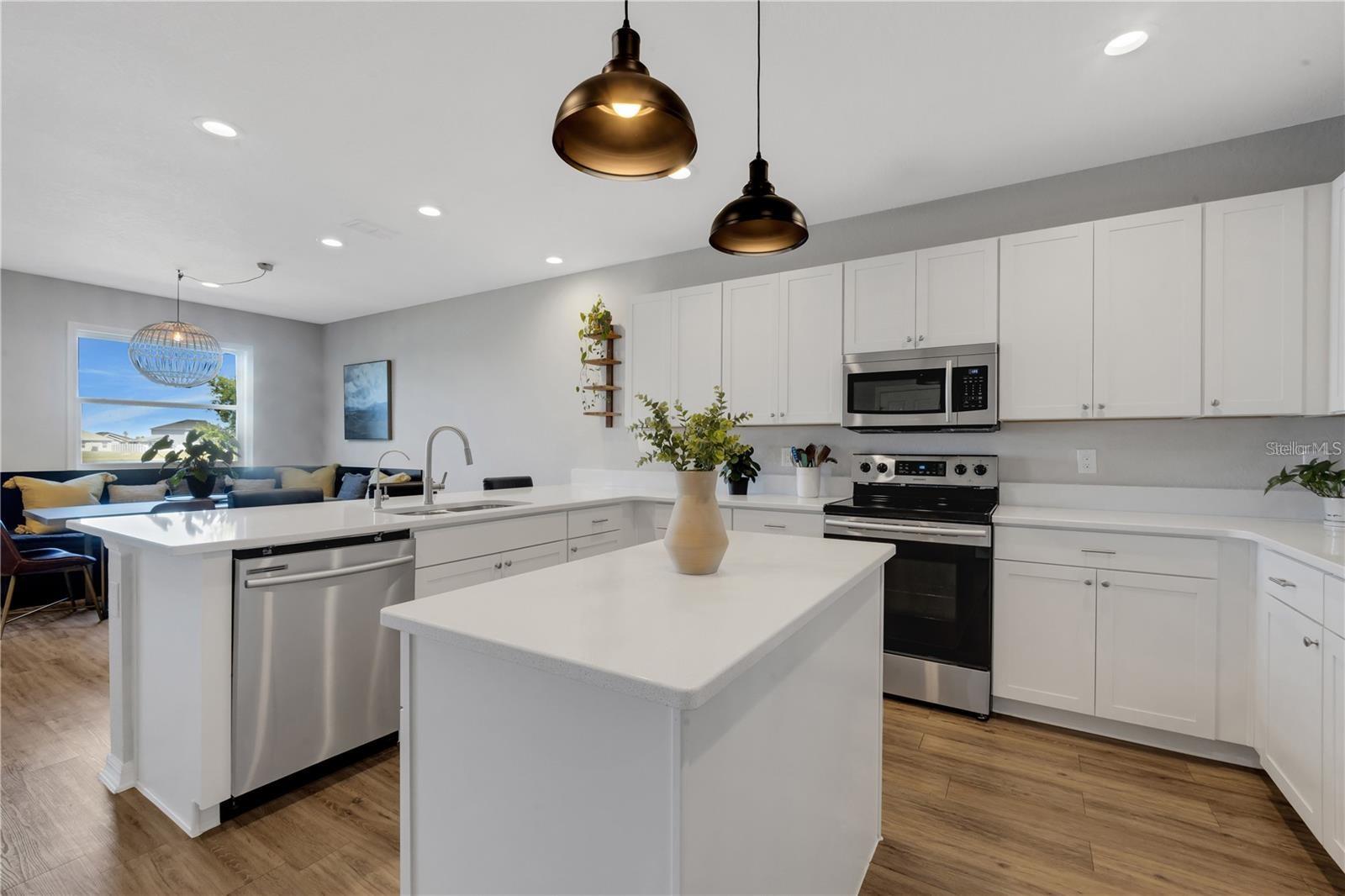 TOWNE PARK ESTATES - Residential Lease