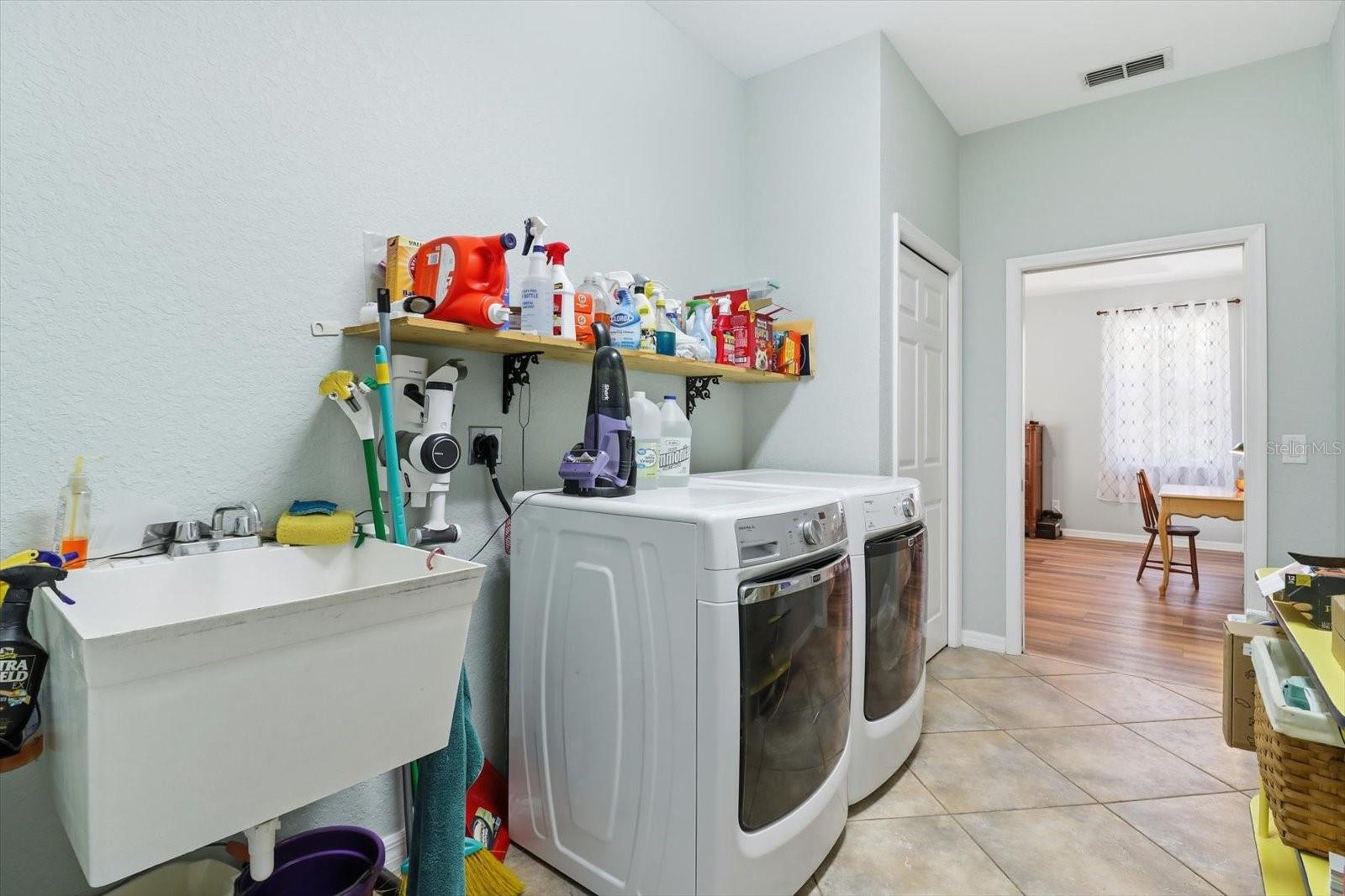 FOX GROVE FARMS - Residential