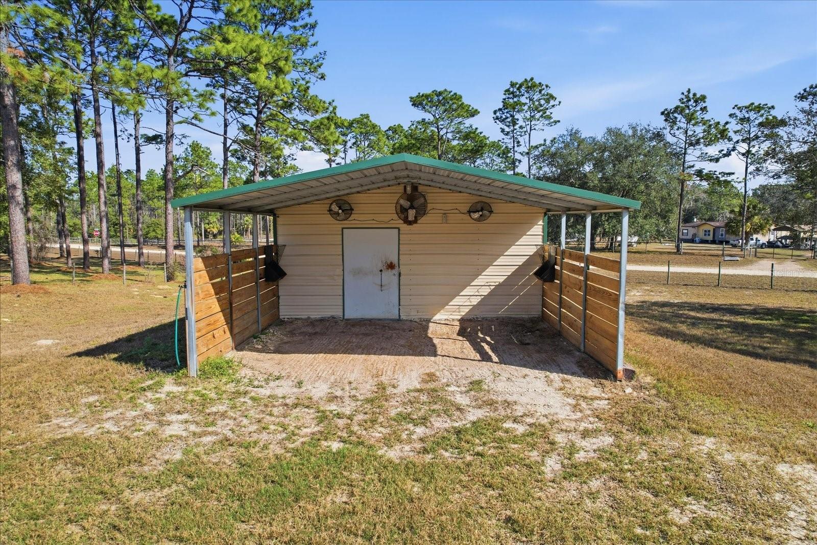 FOX GROVE FARMS - Residential