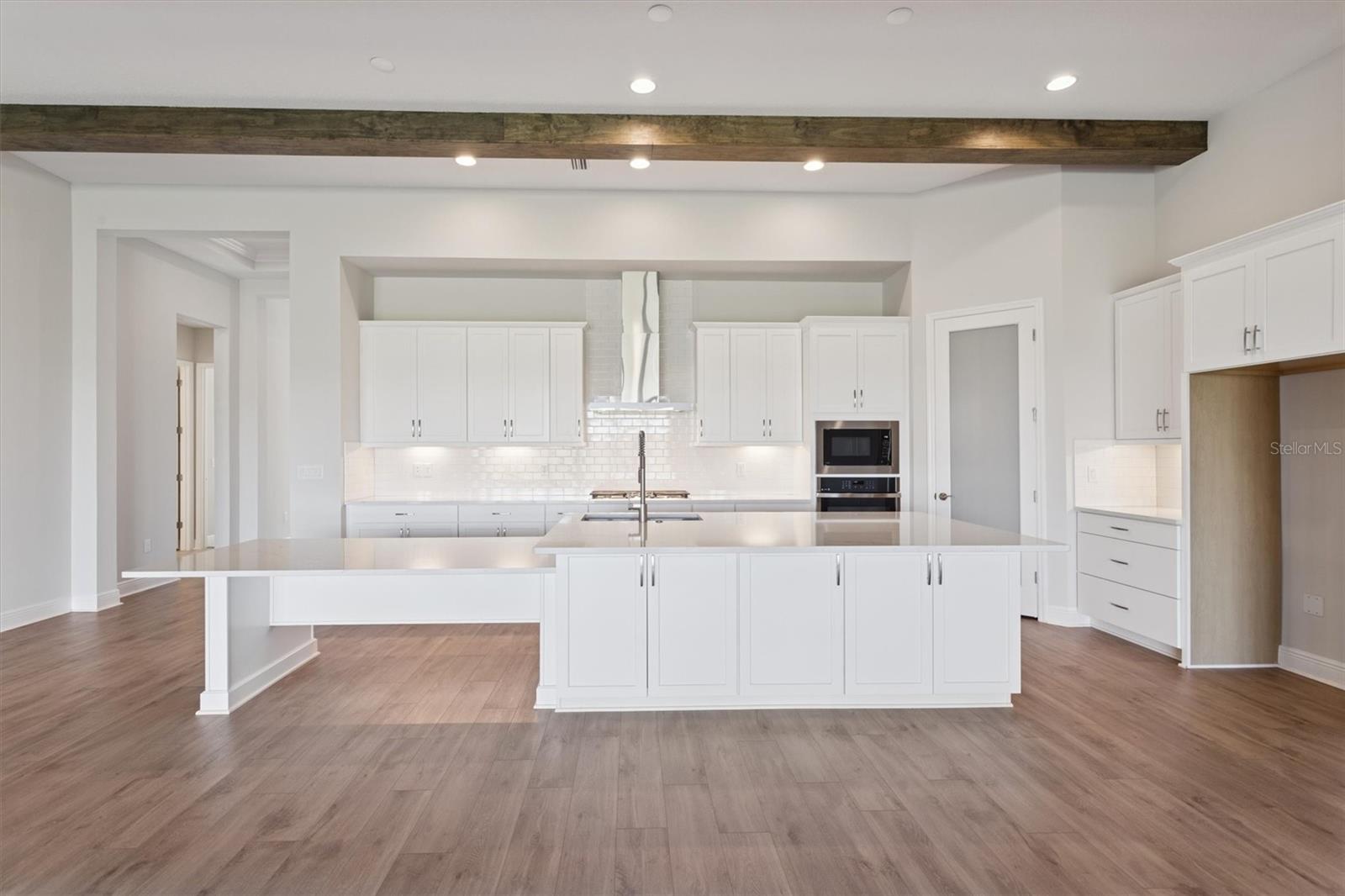 OAKFIELD TRAILS - Residential