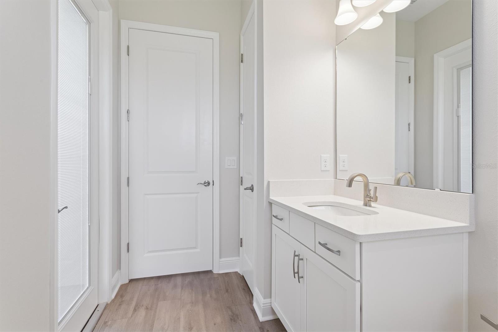 OAKFIELD TRAILS - Residential