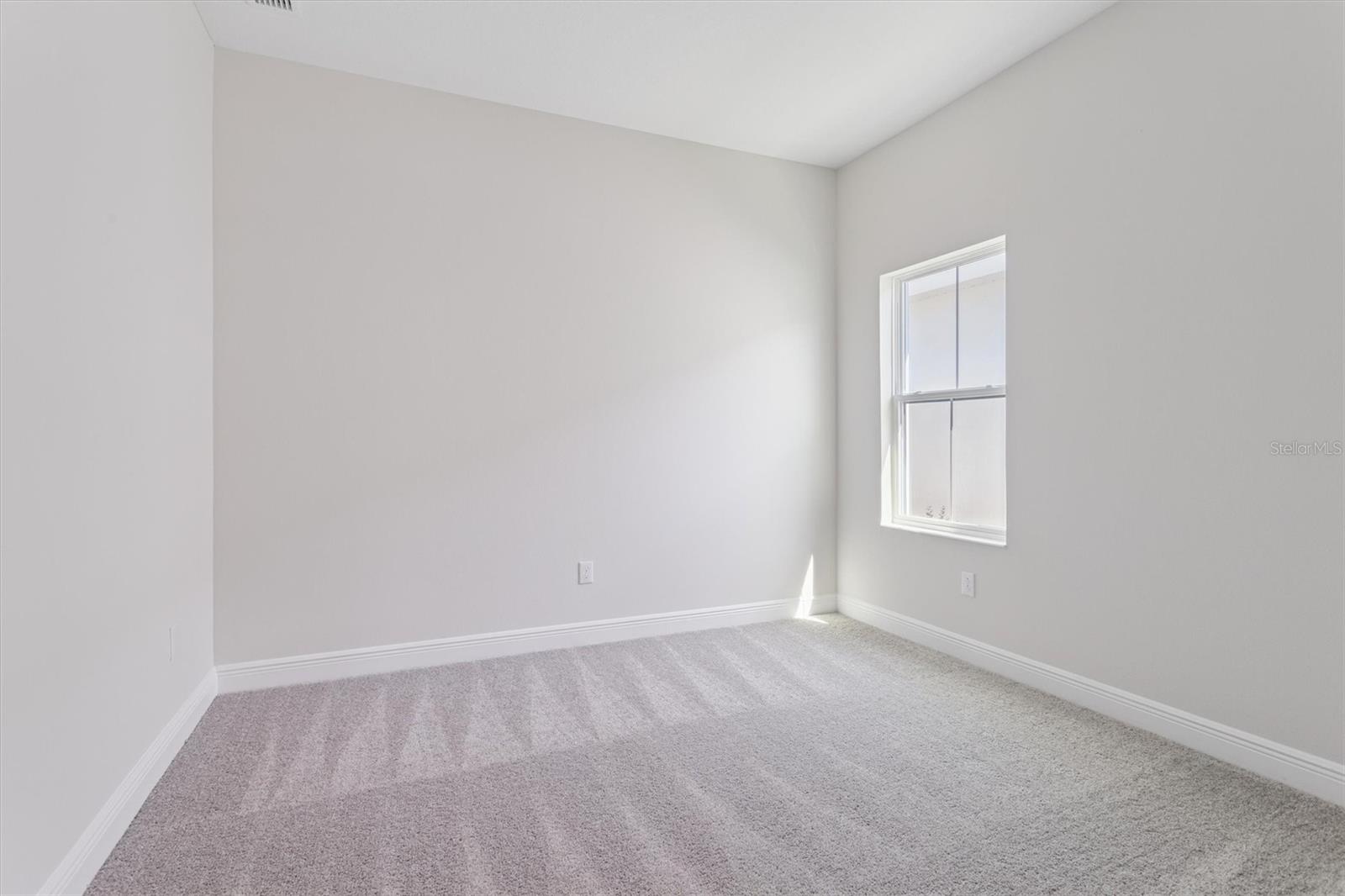 OAKFIELD TRAILS - Residential