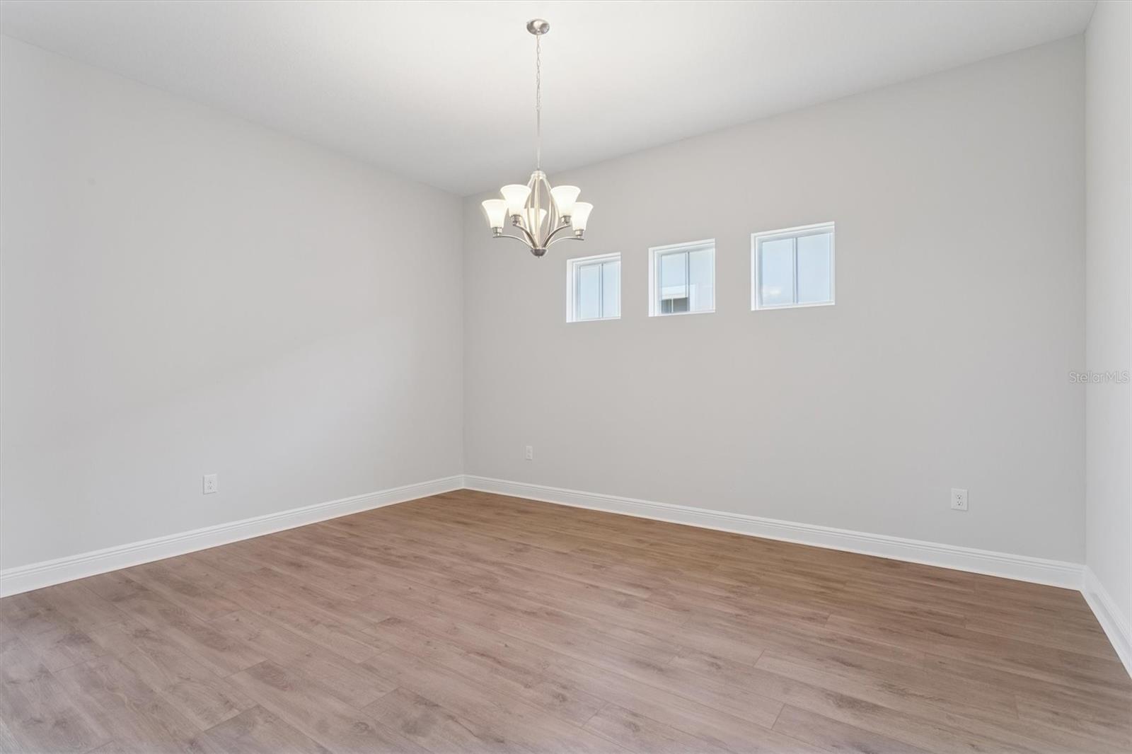 OAKFIELD TRAILS - Residential