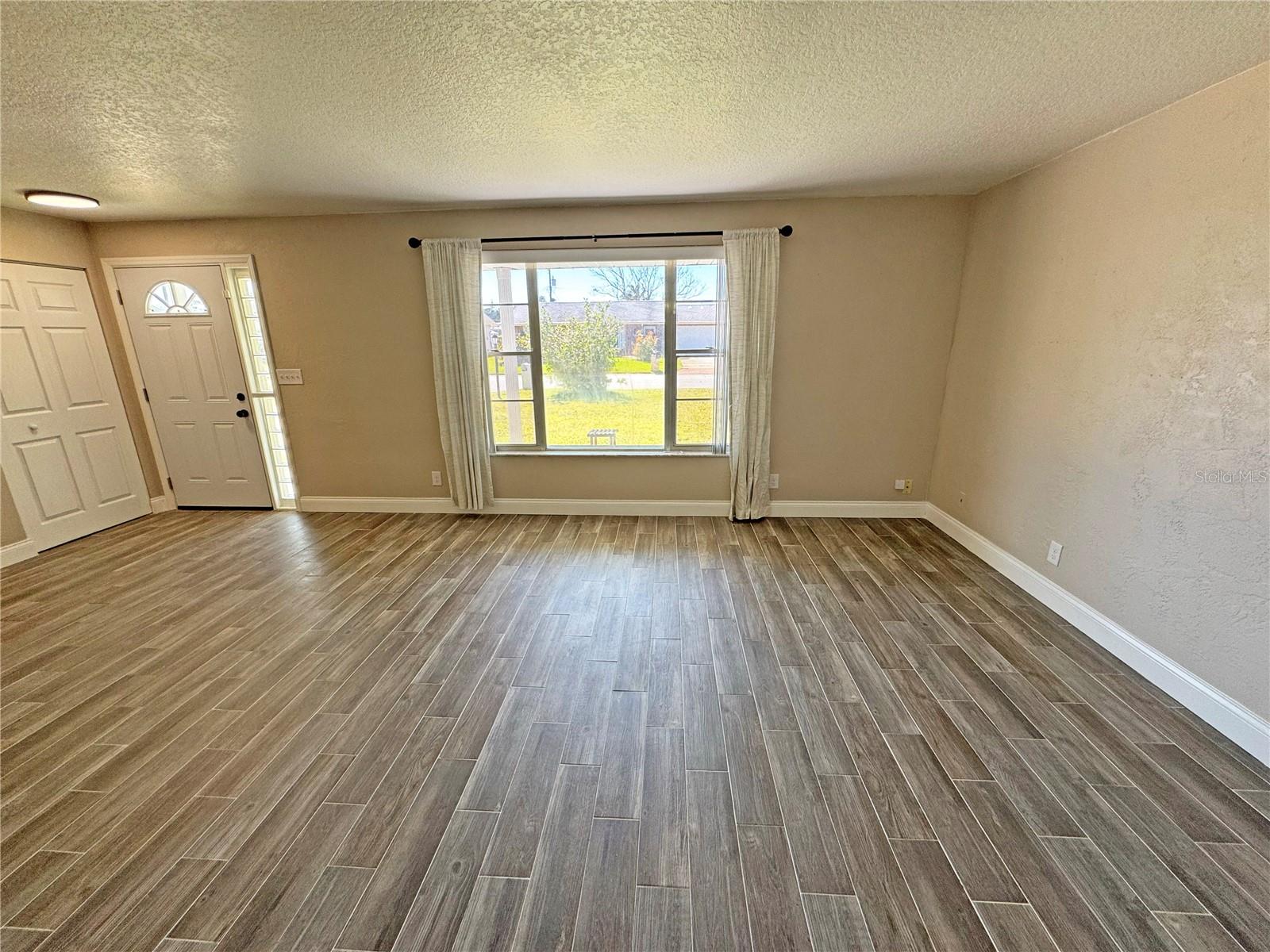 1421 SUWANEE ROAD