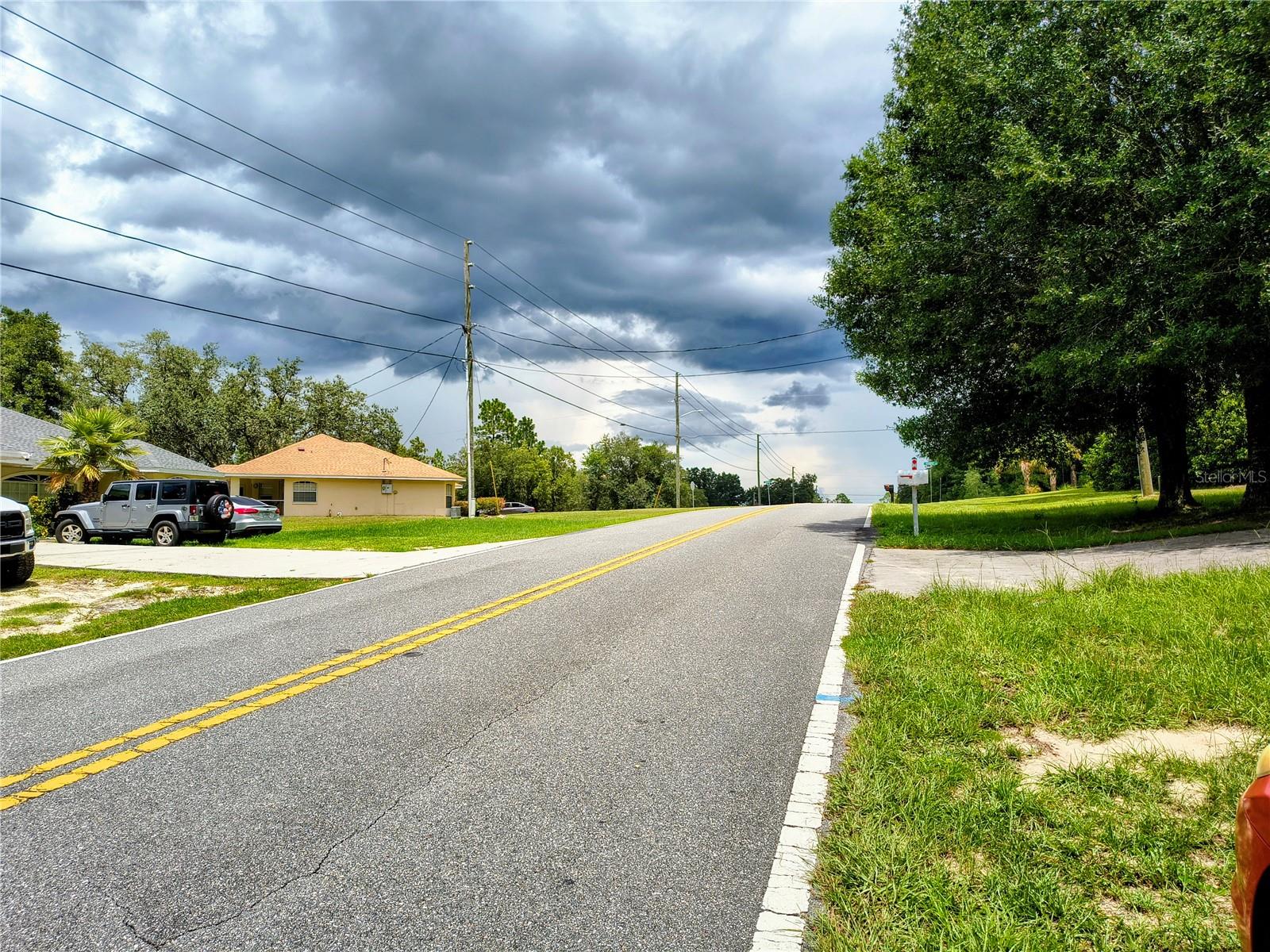 712 W COUNTRY CLUB BOULEVARD