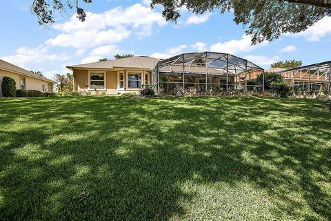 A home in LADY LAKE