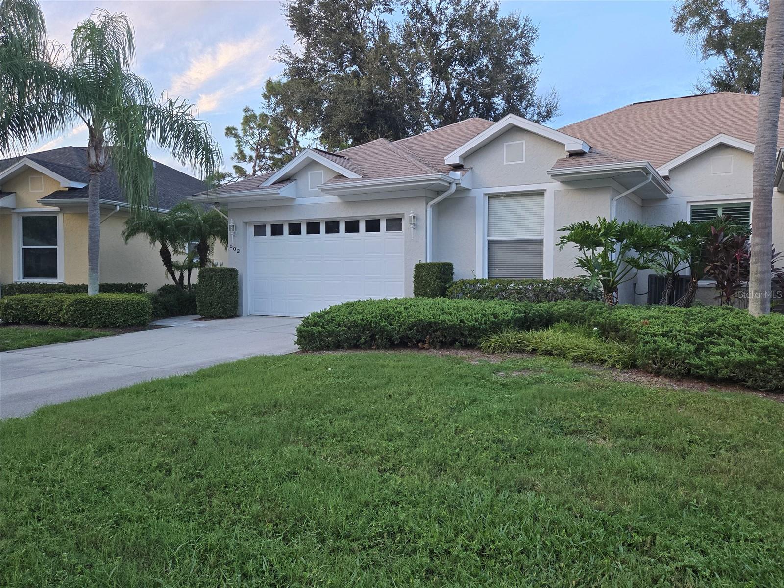 This is 3 bed, 2 bath, 2 car garage. This Attached villas in nice queit neighborhood close to shopping and I75 Large Living/dining room with open kitchen. If you like the Beach or Shamrock Park they are both just down the road. Lawn care And Basic cable is included in rent.
