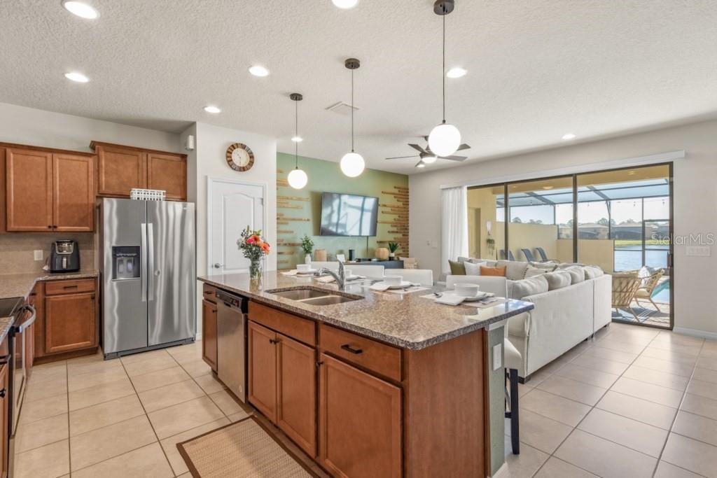 8838 GENEVE COURT