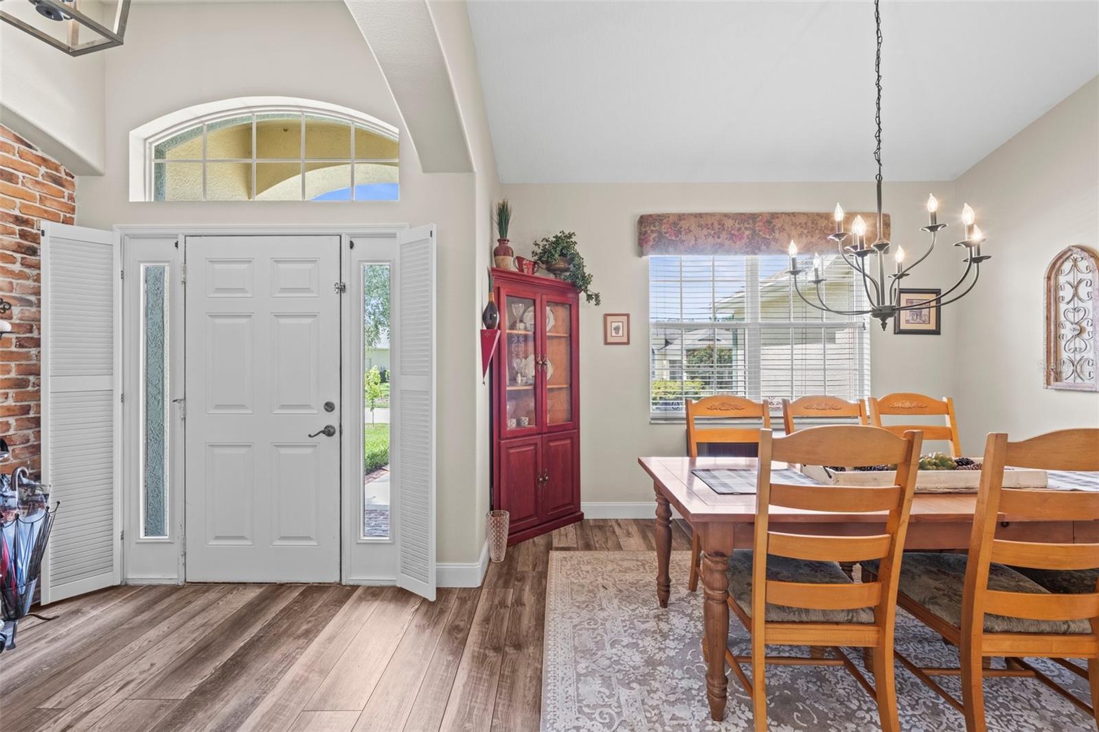 743 STONECREST DRIVE