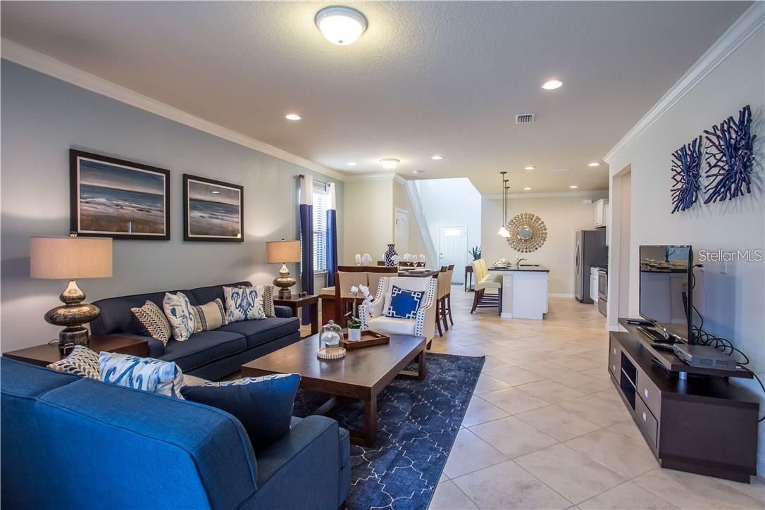 WINDSOR AT WESTSIDE PH 1 - Residential