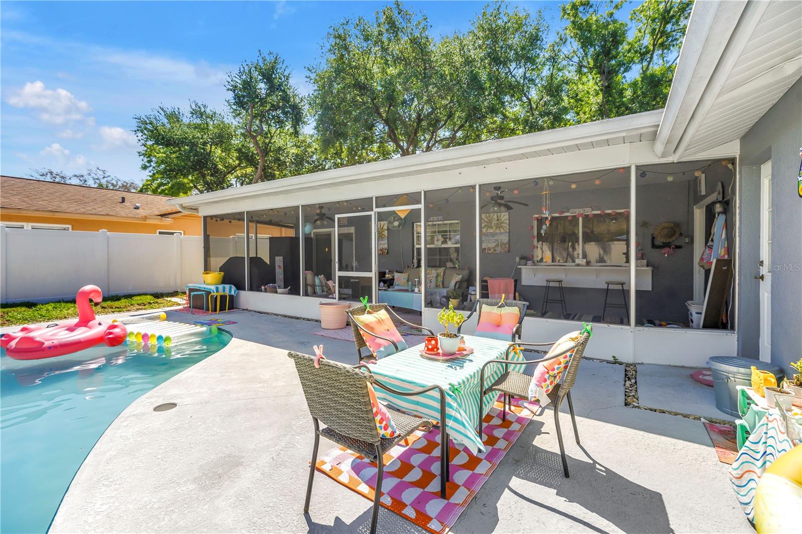 SEMINOLE WOODLANDS SIXTH ADD LOT 150 - Residential