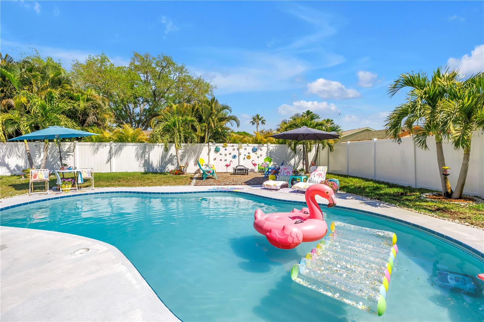 SEMINOLE WOODLANDS SIXTH ADD LOT 150 - Residential