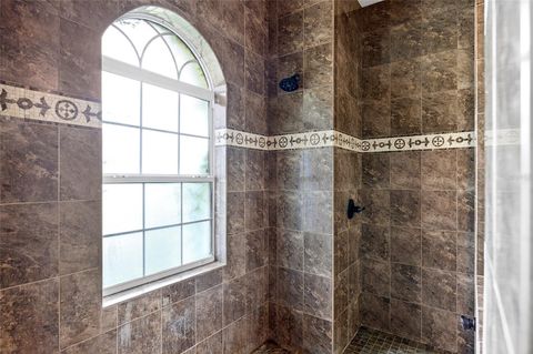 Tiny photo for 12230 N Us Highway 441, Citra, FL 32113 (MLS # O6368543)