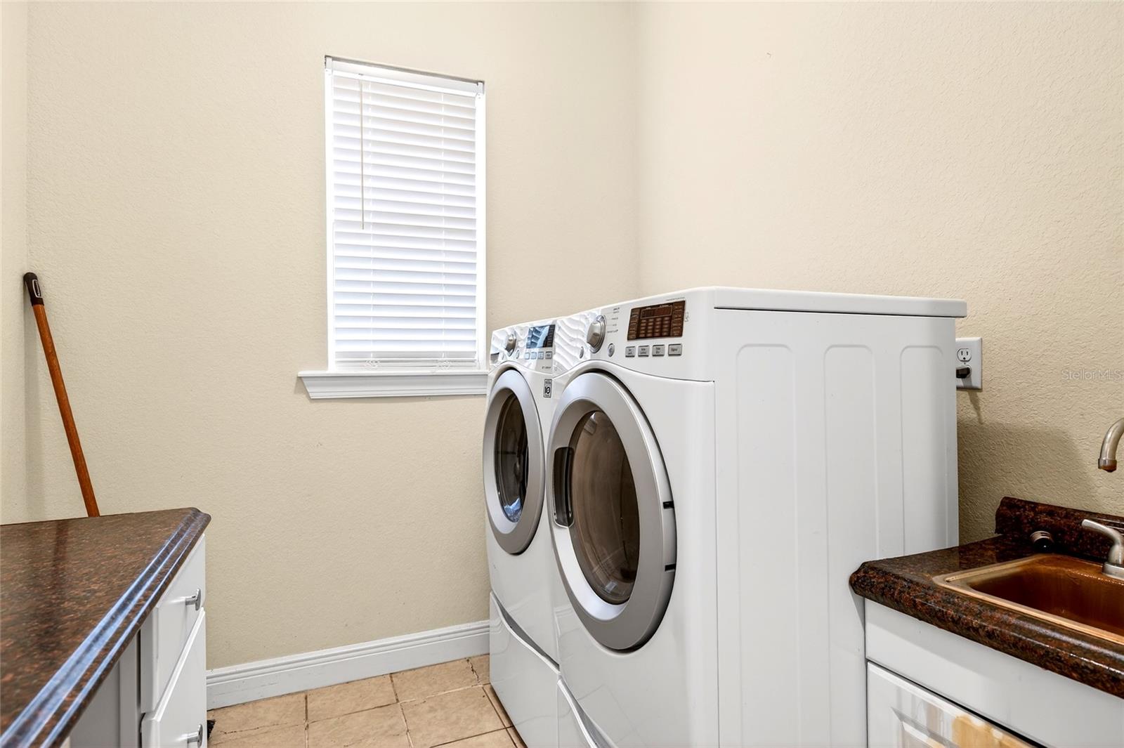 NON SUB ACERAGE - Residential