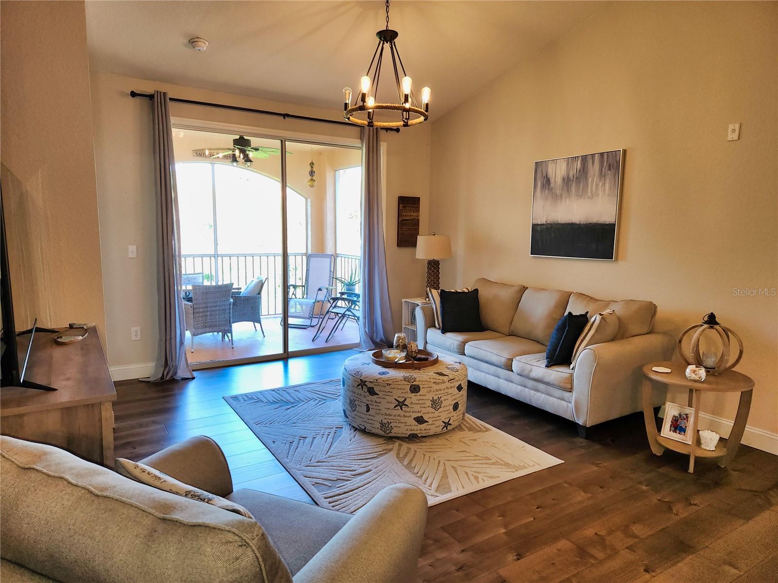 BELLA VILLINO II - Residential Lease