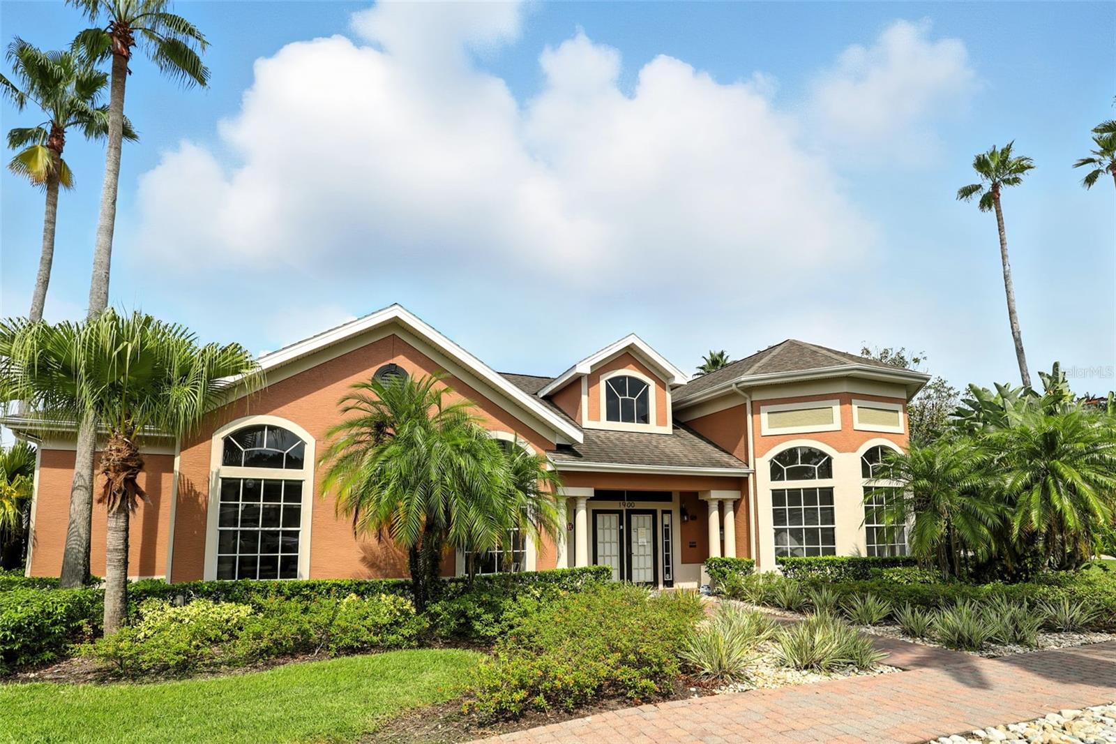 VILLAS AT LAKESIDE A CONDO - Residential