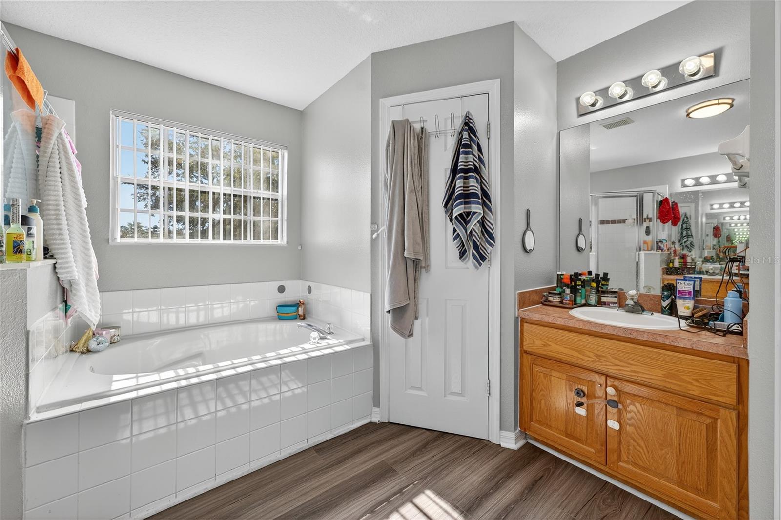 CUMBRIAN LAKES RESORT - Residential