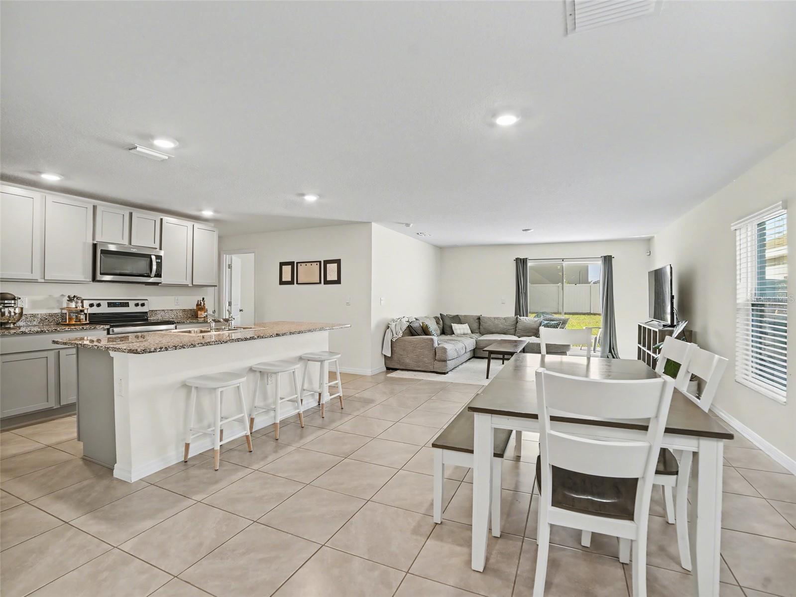 RIDGEWOOD - Residential