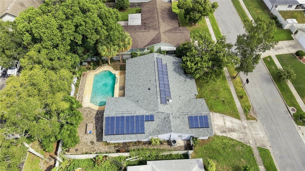 Photo of 2301 Conifer Avenue, Winter Park, FL 32792 (MLS # O6440609)