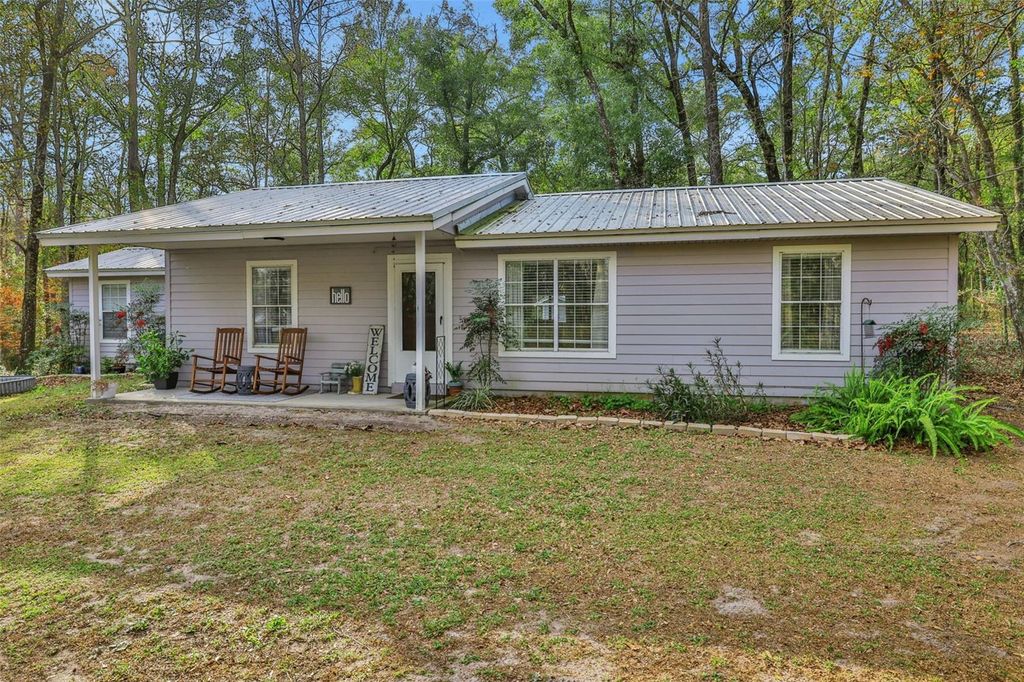 Photo of 2755 Indigo Circle, Middleburg, FL 32068 (MLS # O6372119)