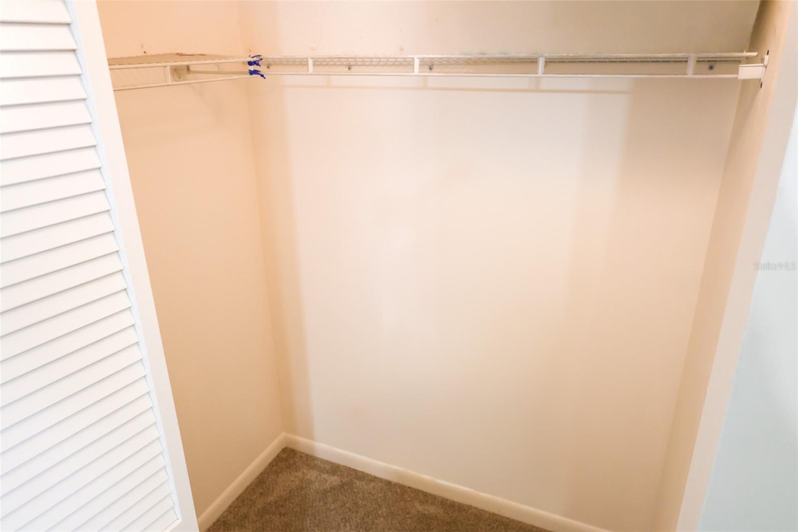 BRAEMOOR LAKE VILLAS - Residential Lease