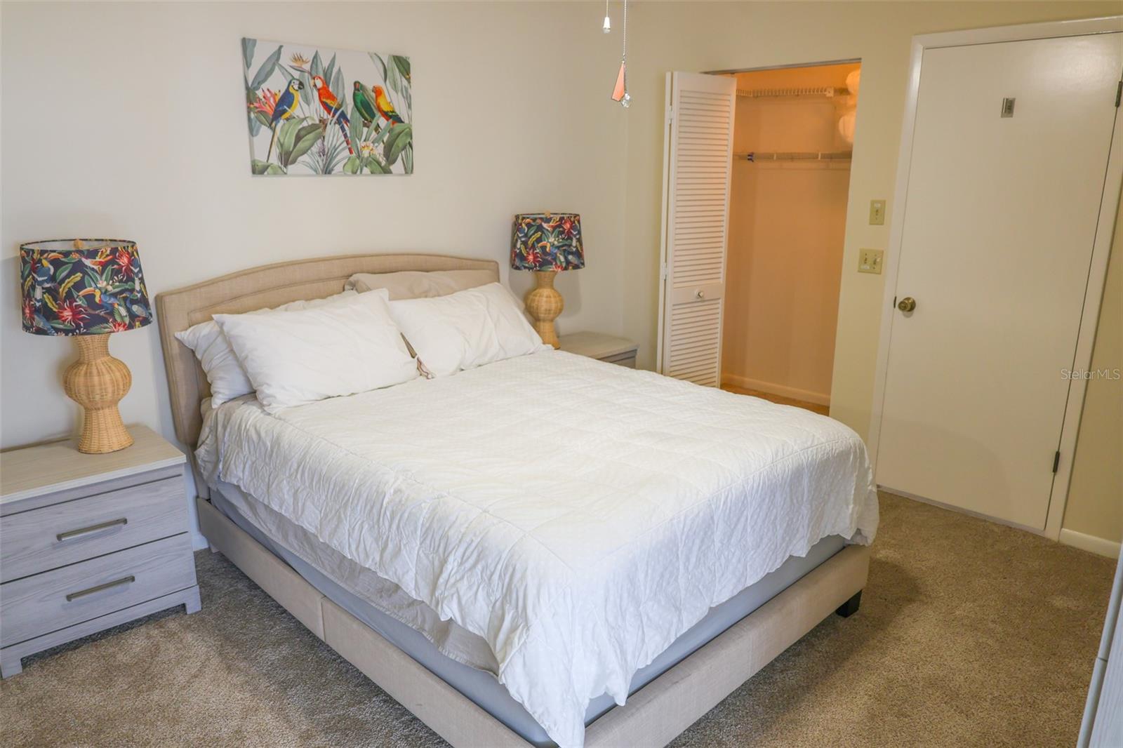 BRAEMOOR LAKE VILLAS - Residential Lease