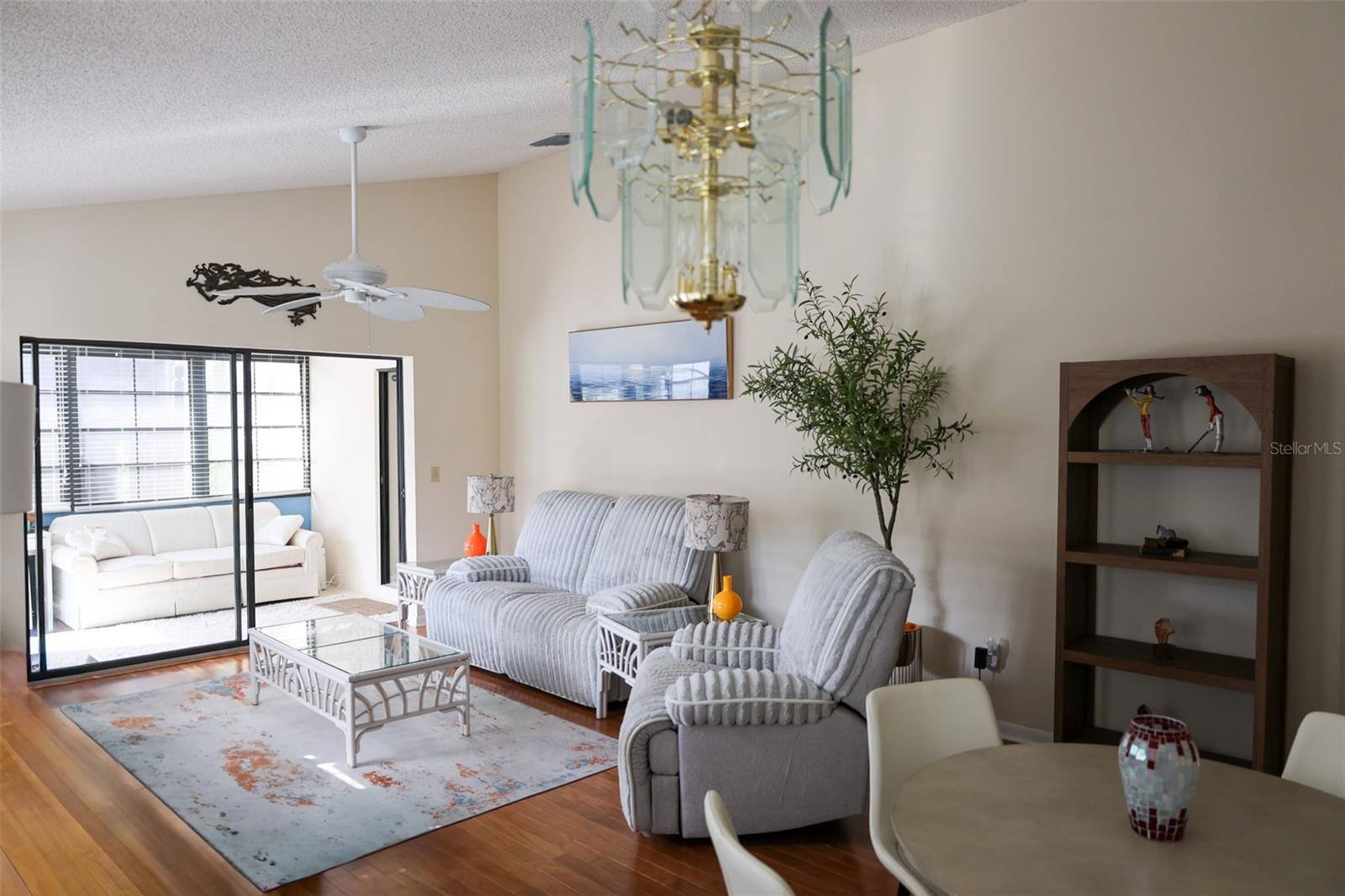 BRAEMOOR LAKE VILLAS - Residential Lease