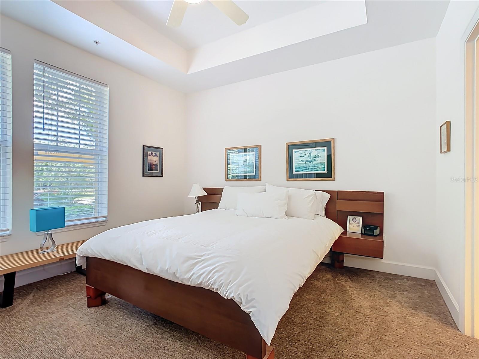 ARTISAN CLUB CONDO PH 6 - Residential