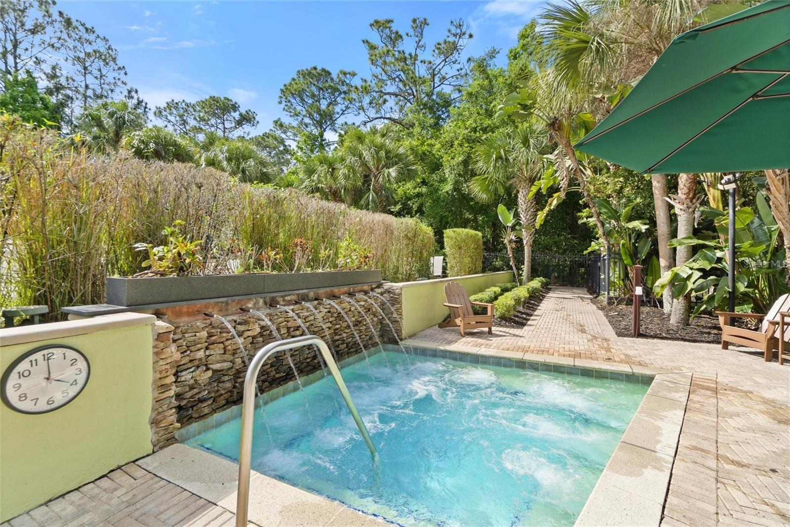 ARTISAN CLUB CONDO PH 6 - Residential