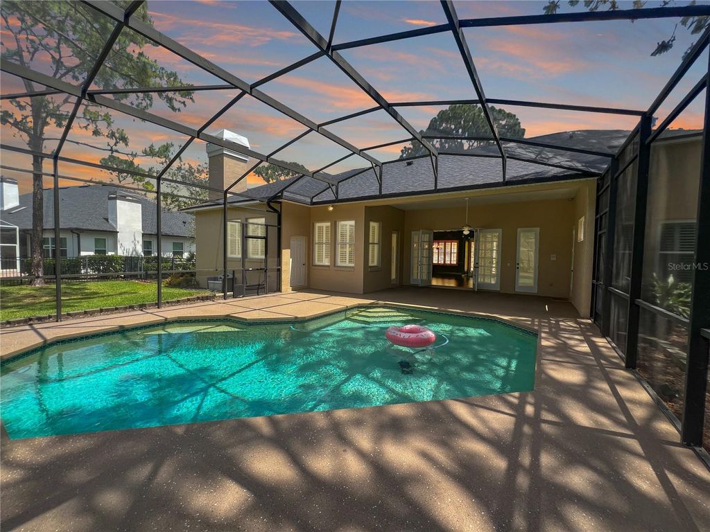 Photo of 8537 Redleaf Lane, Orlando, FL 32819 (MLS # O6399287)