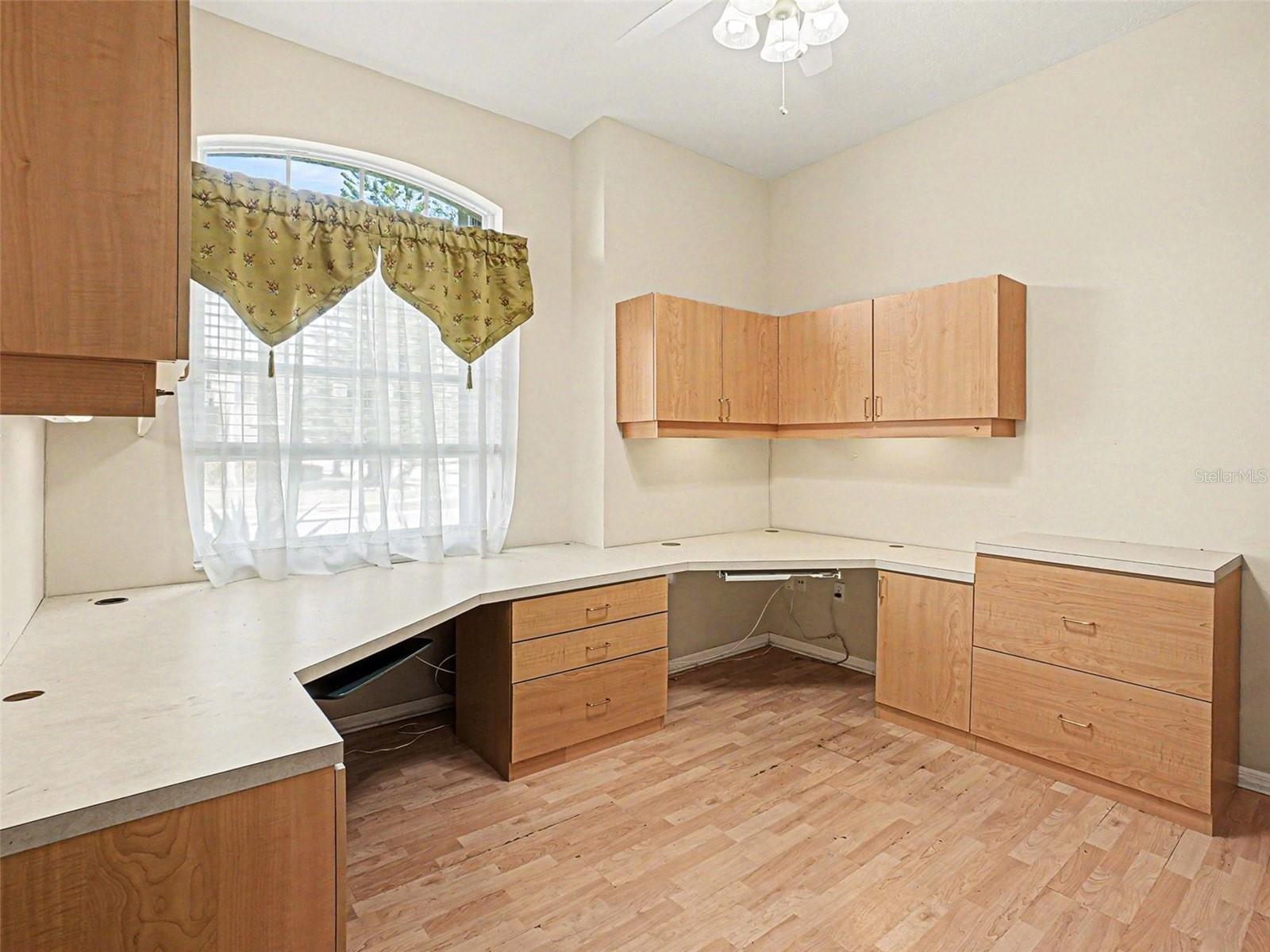 PARKSTONE - Residential