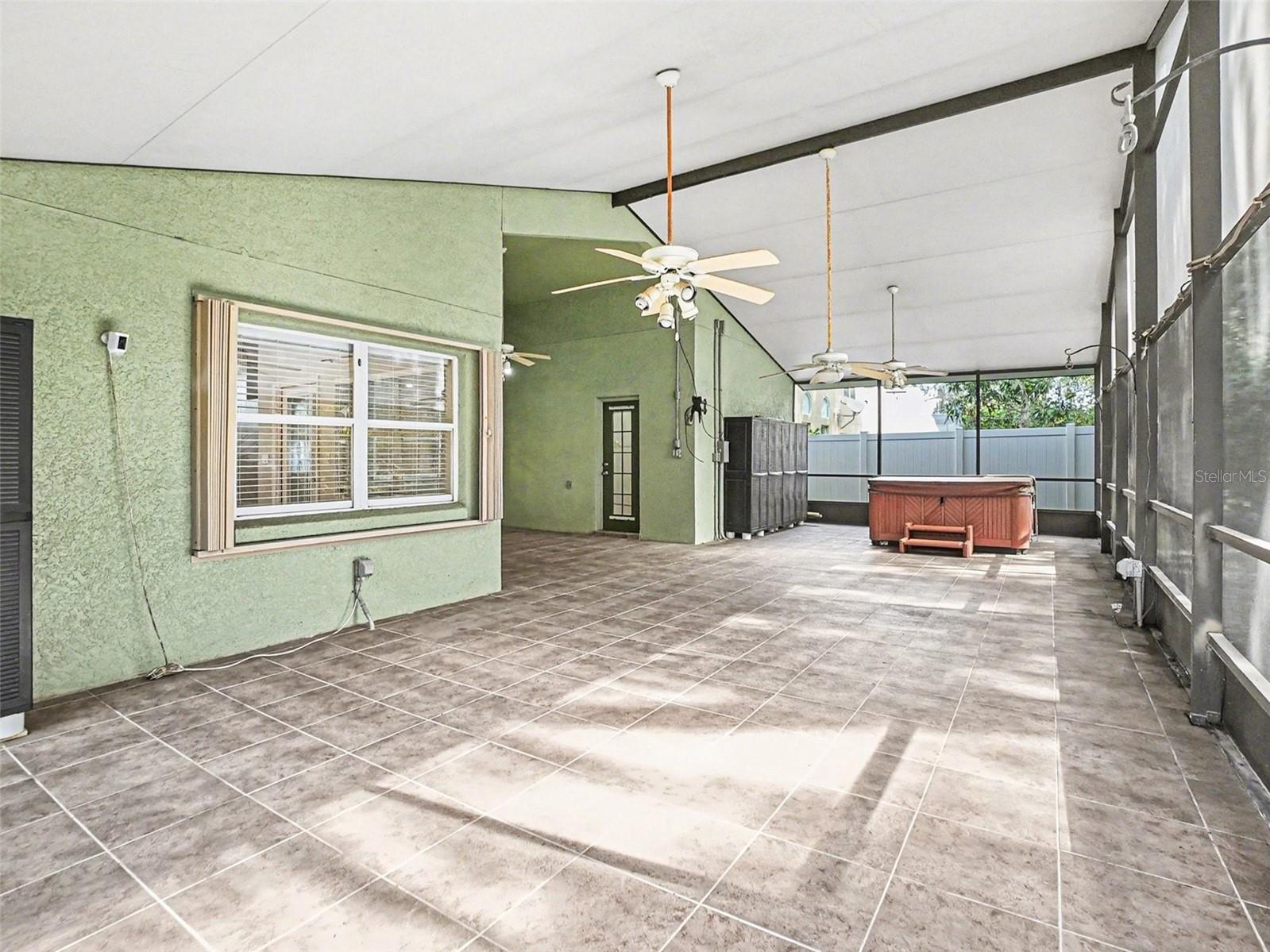 PARKSTONE - Residential