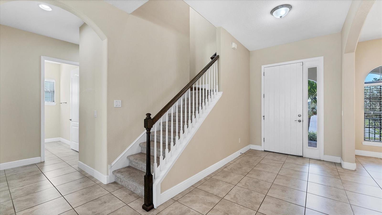 LEGENDS BAY - Residential