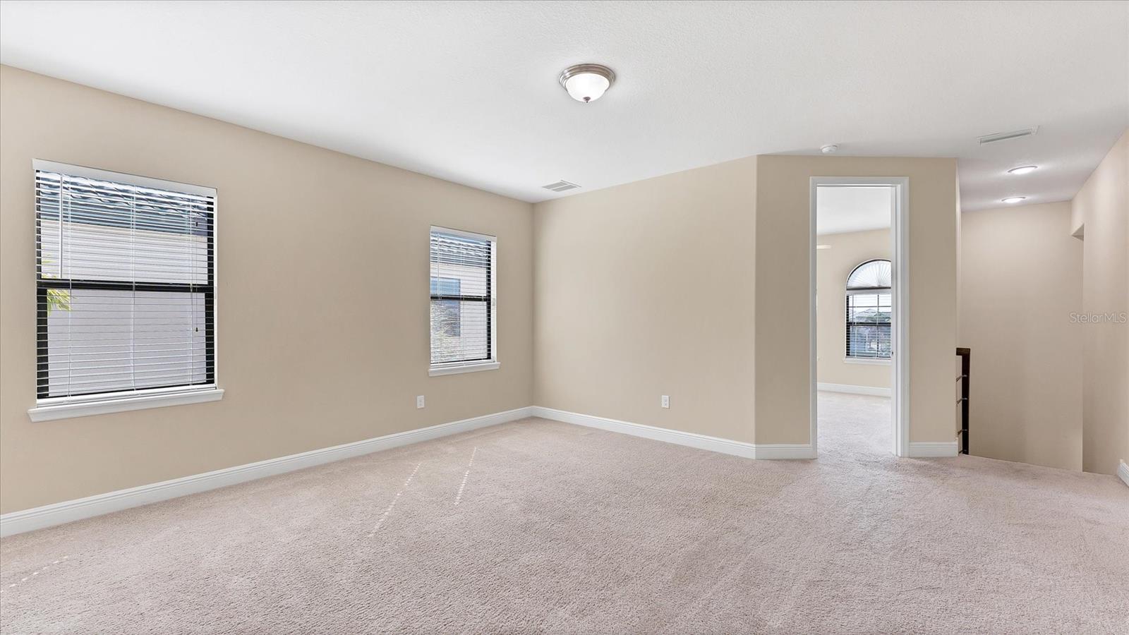 LEGENDS BAY - Residential