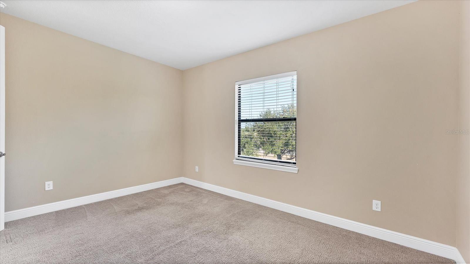 LEGENDS BAY - Residential