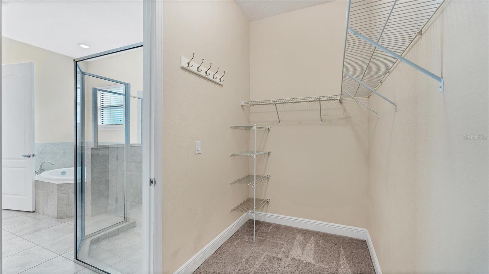 LEGENDS BAY - Residential