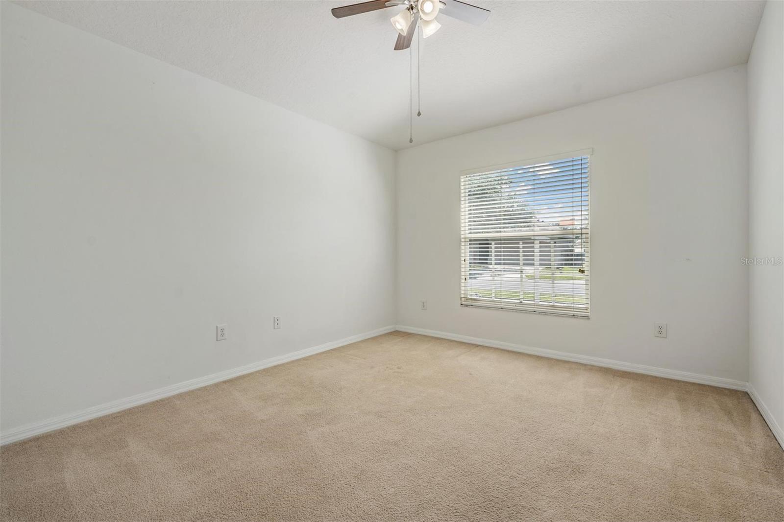 GRAND OAKS PH 02 UNIT 01 02 - Residential