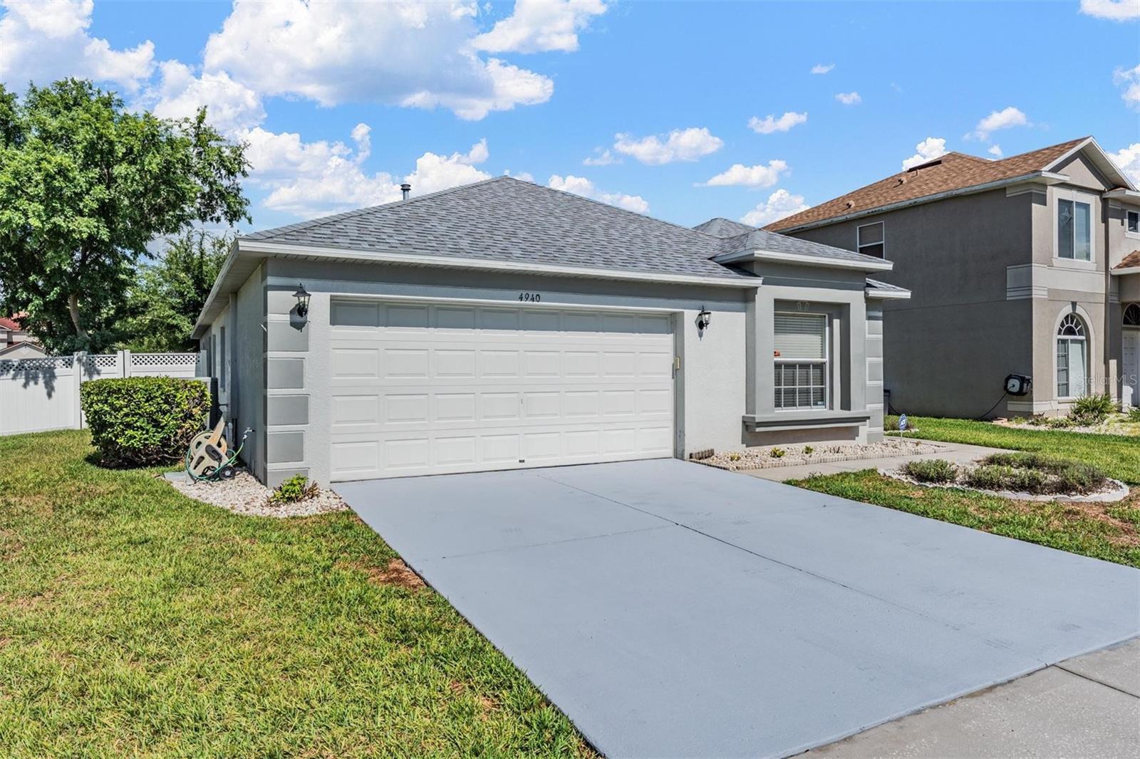 GRAND OAKS PH 02 UNIT 01 02 - Residential