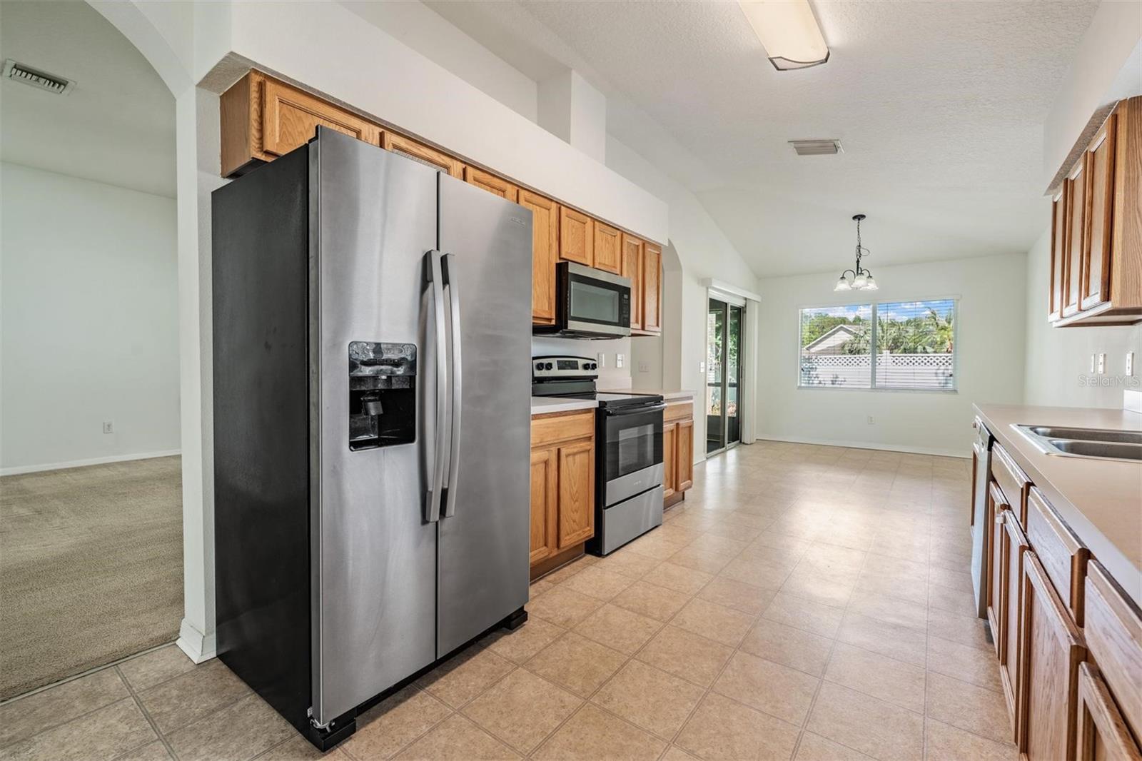 GRAND OAKS PH 02 UNIT 01 02 - Residential