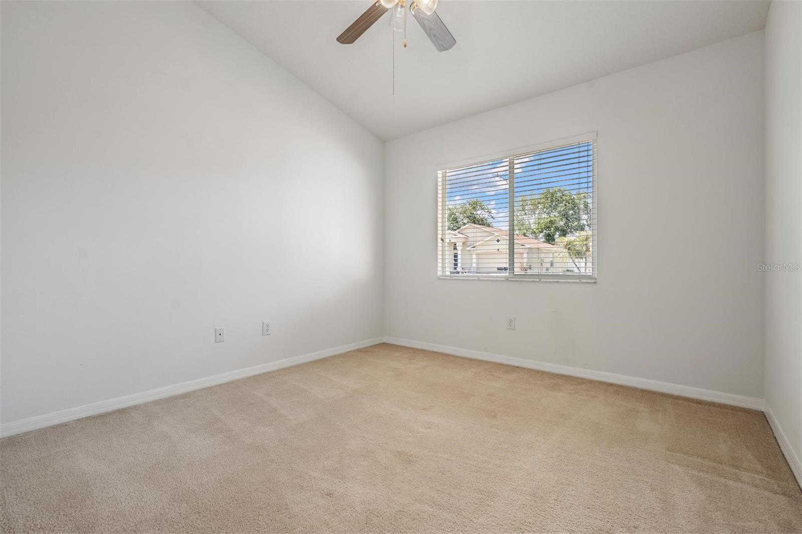 GRAND OAKS PH 02 UNIT 01 02 - Residential