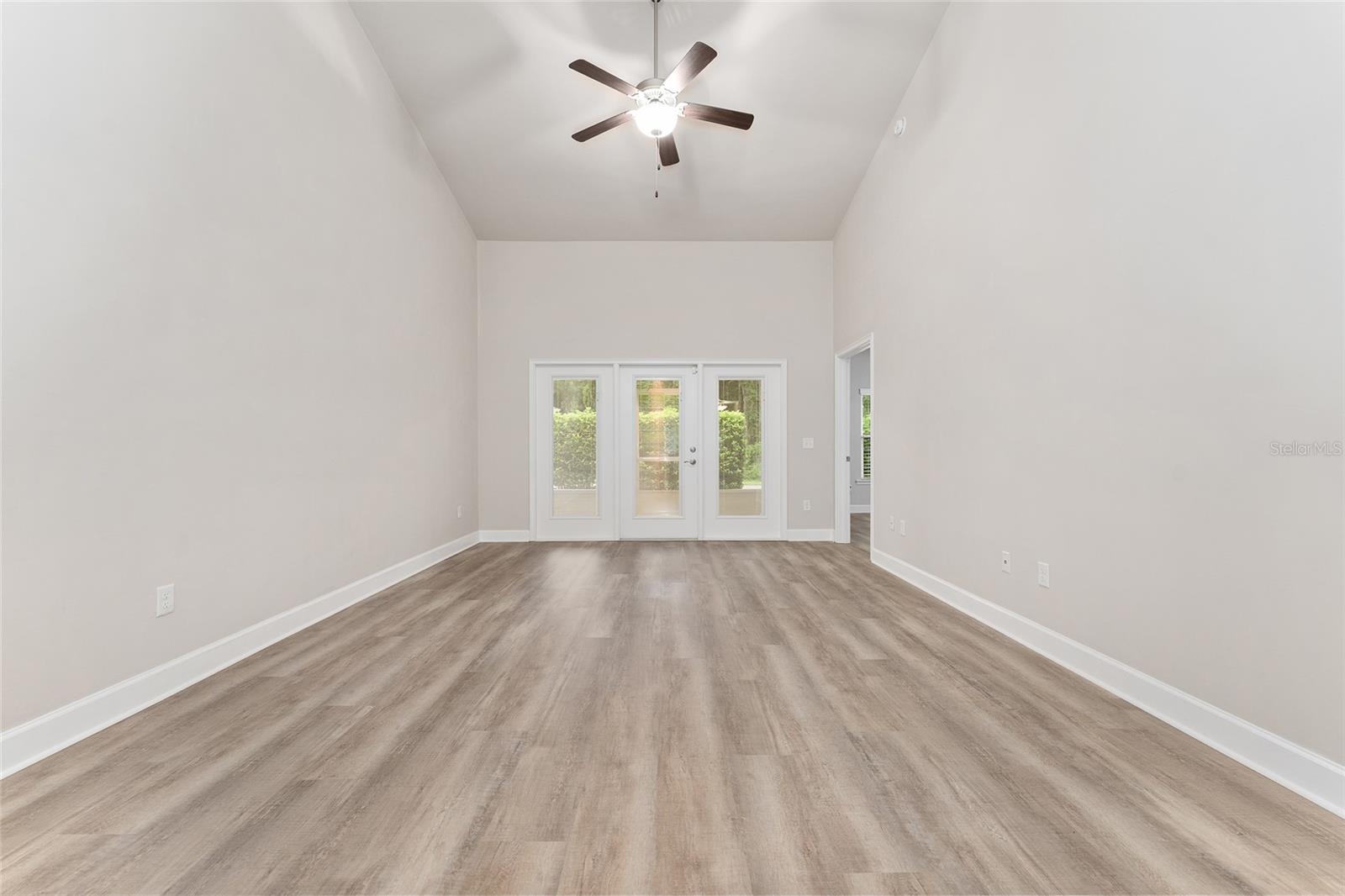 VILLAS OF WEST END - Residential