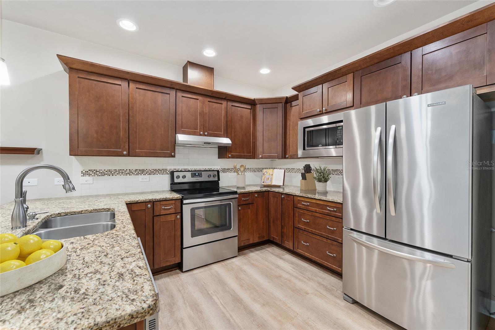 VILLAS OF WEST END - Residential