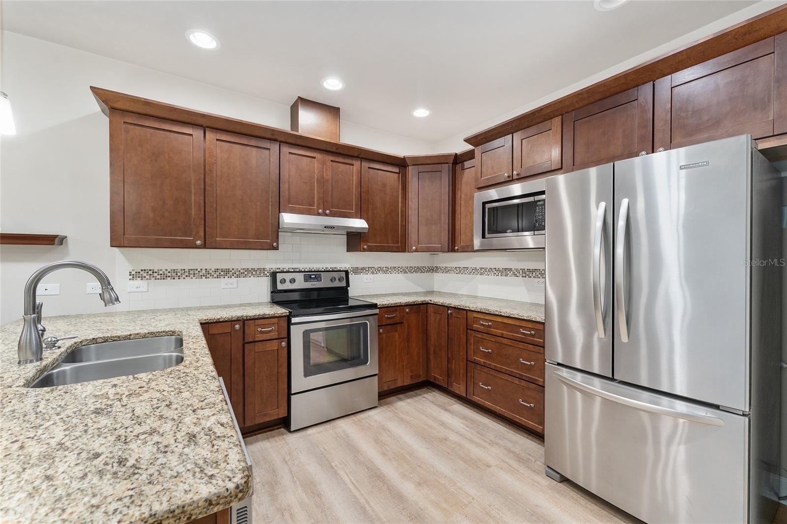 VILLAS OF WEST END - Residential